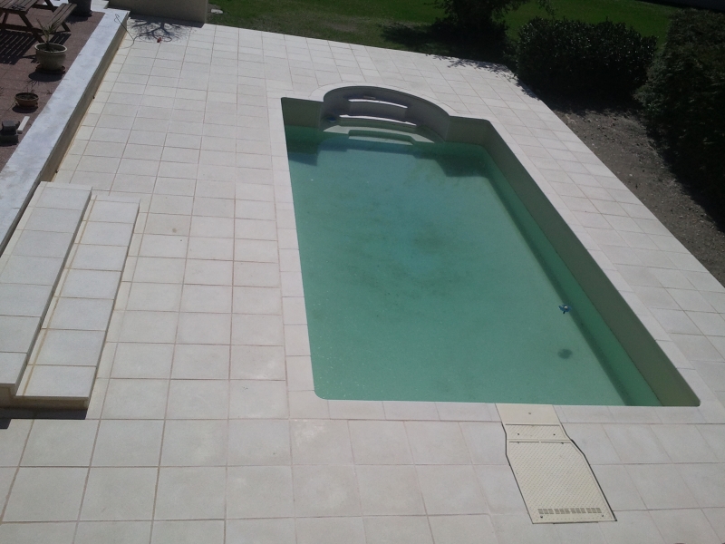 Terrasse de piscine